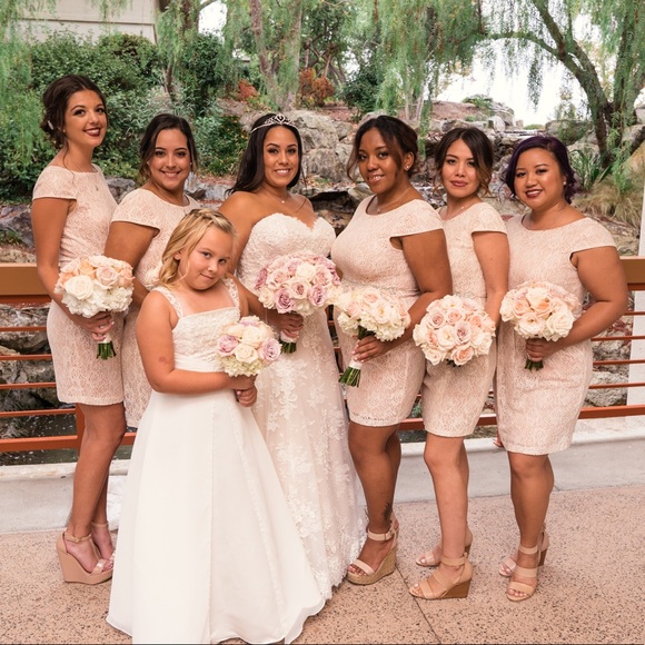 David’s Bridal Dress - Picture 5 of 5